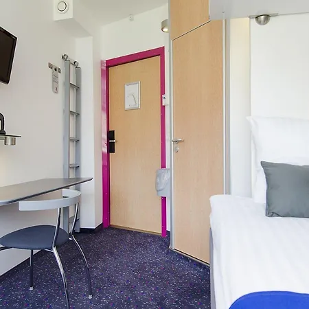 מלון Cabinn City