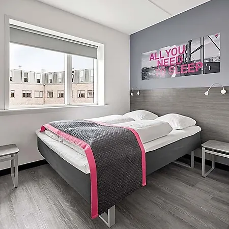 מלון Cabinn City
