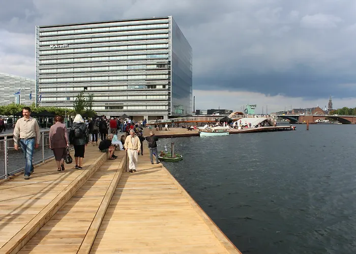 캡인 시티 호텔 2*