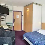 ホテル シティ 2*